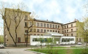 Одну из школ Екатеринбурга увеличат в три раза